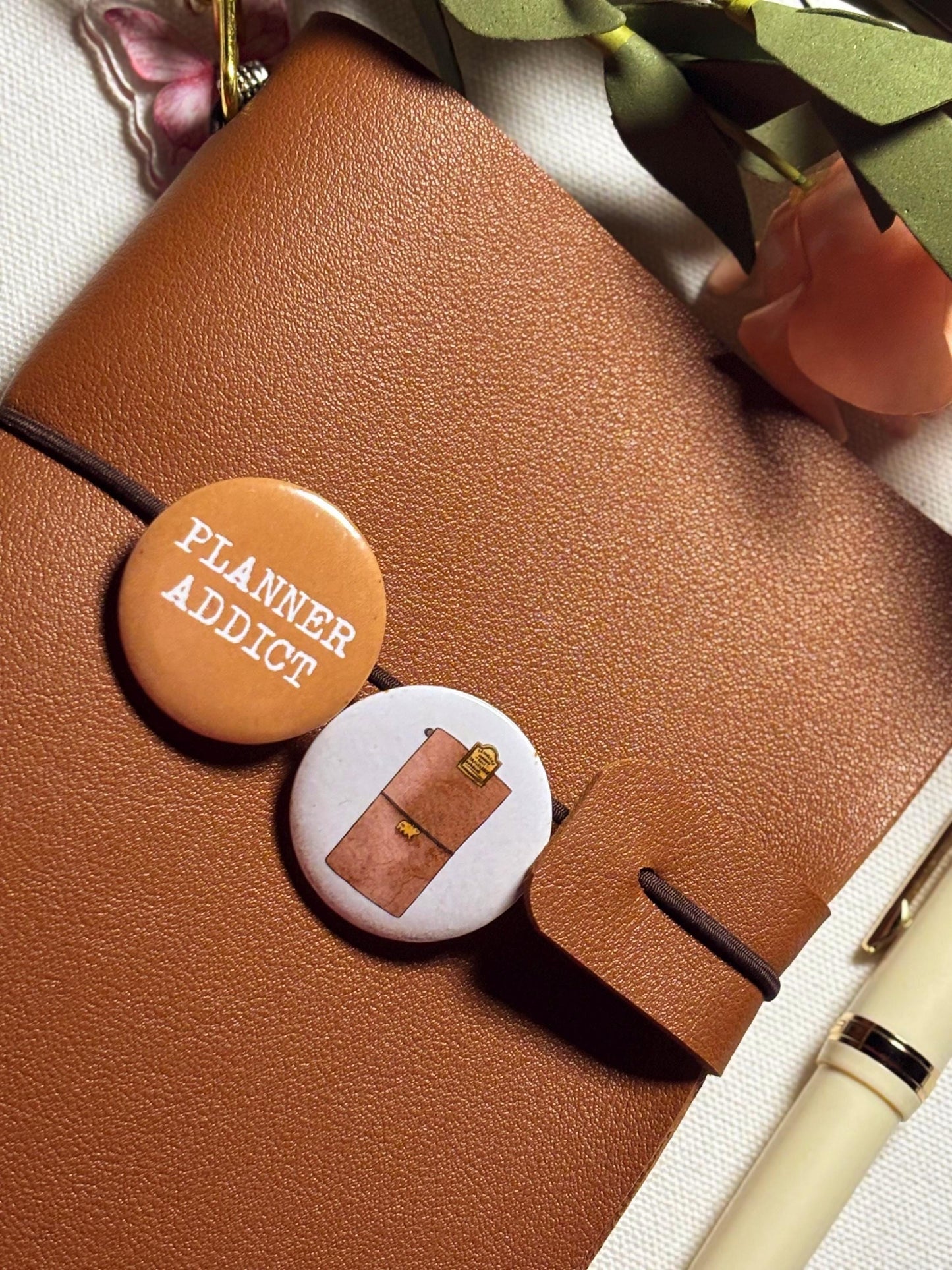 Minimalist Statement Button Pin (Set of 2)